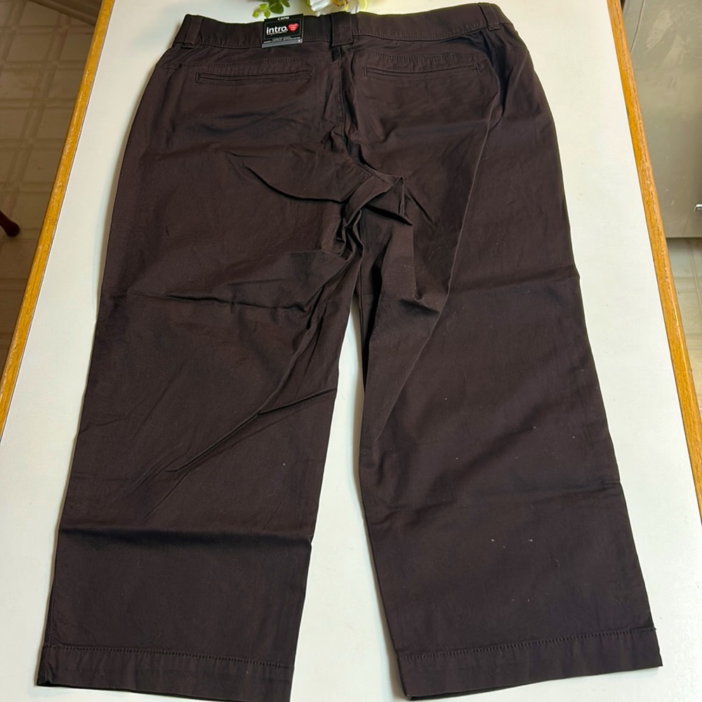 NWT⭐️INTRO Capri PANTS Brown🤎Comfort Waist; Tummy Control; Bottom Lifter Size 8 - Picture 3 of 14